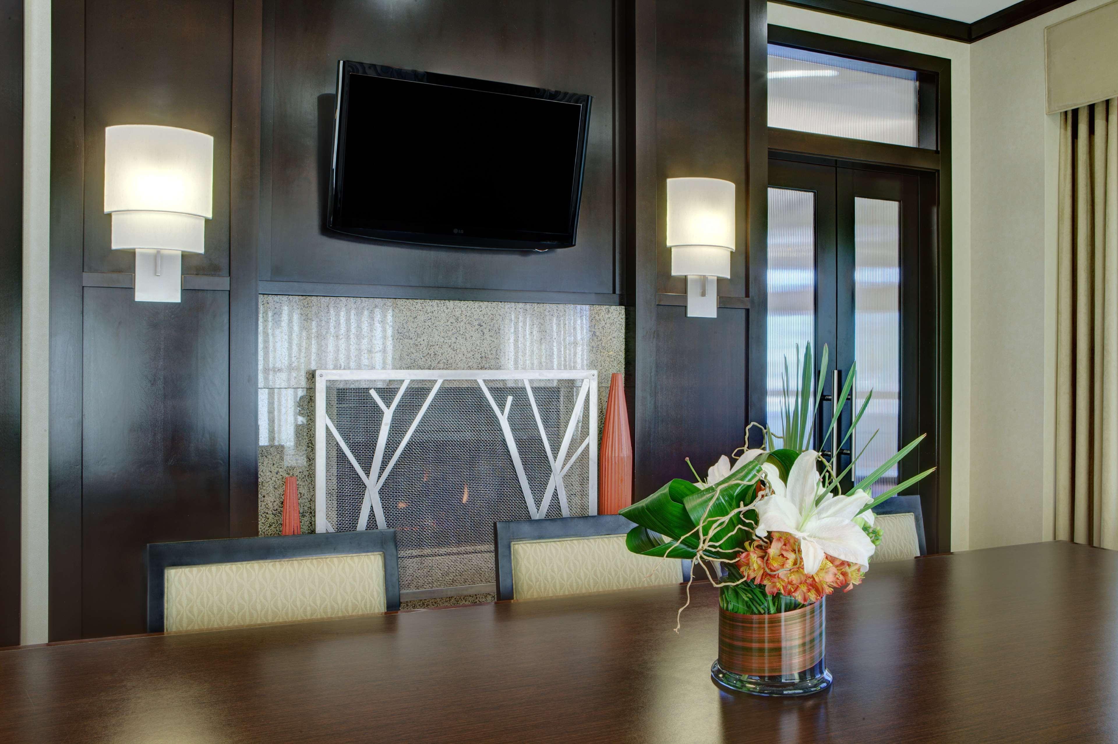 Hilton Garden Seattle/bothell 3*
